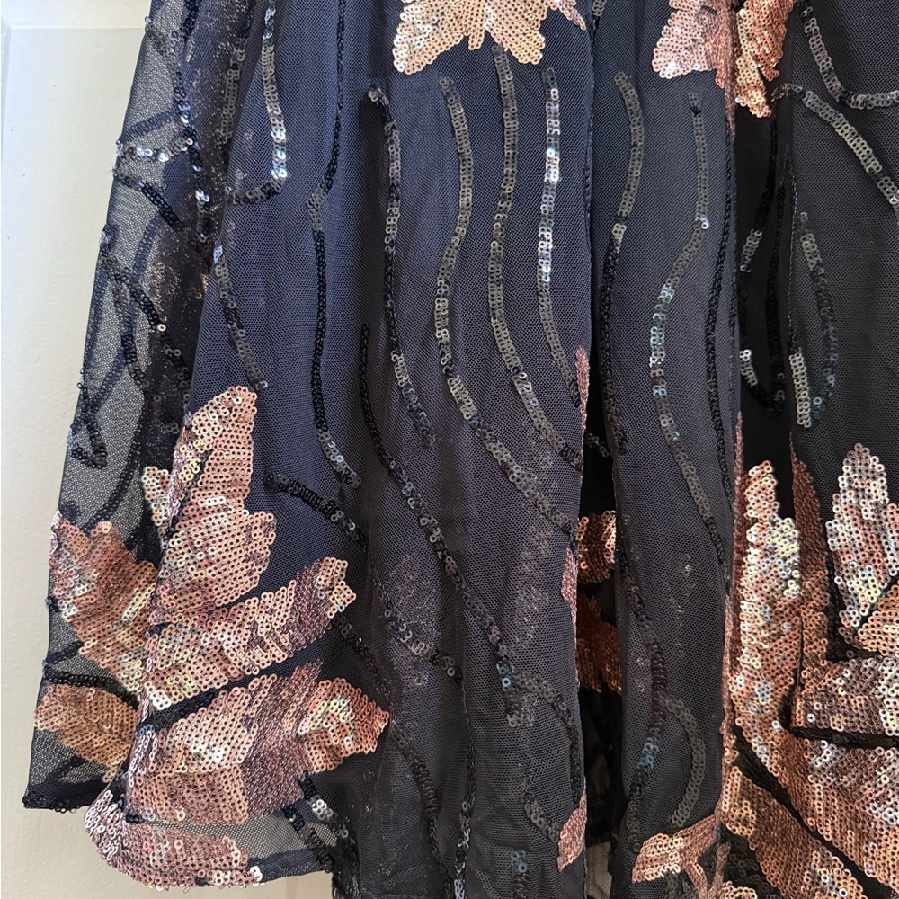 Baltic Born Muse Sequin Maxi Dress Black Rose Gold Flutter Sleeve Size 4 - Picture 8 of 11